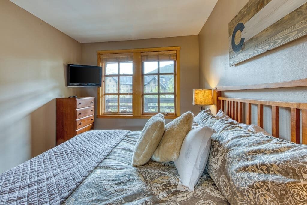 Photo of Bedroom in Copper Mountain Village