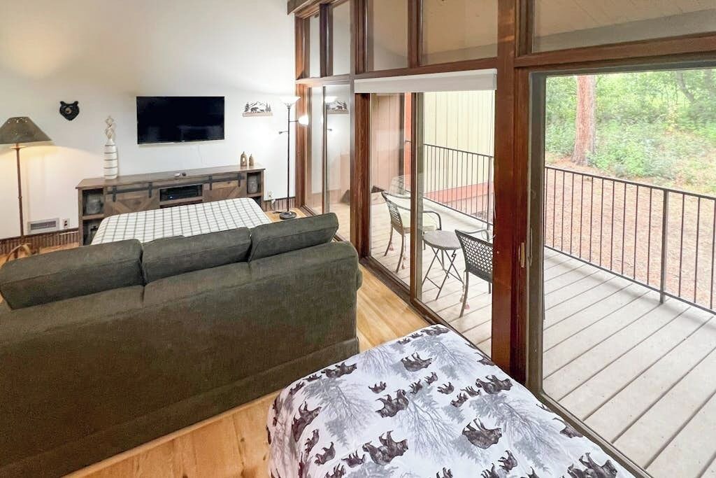 Photo of Bedroom in Purgatory