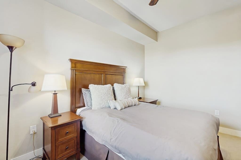 Photo of Bedroom in Silvercreek