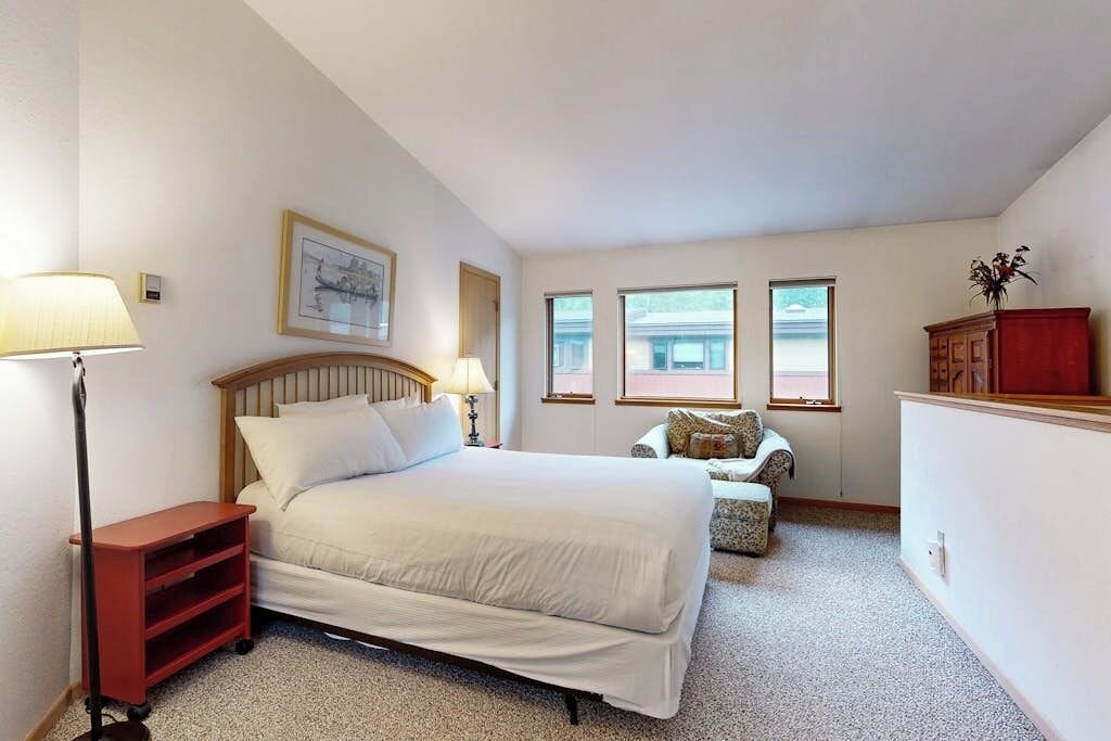 Photo of Bedroom in Intermountain
