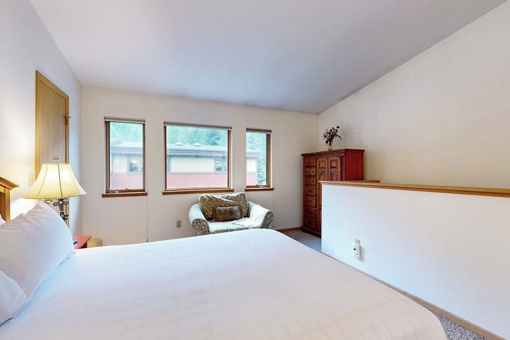 Photo of Bedroom in Intermountain