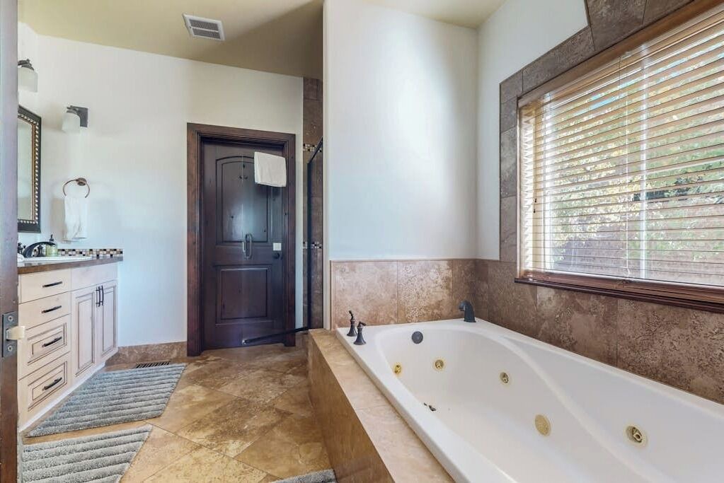 Photo of Bathroom in Gypsum