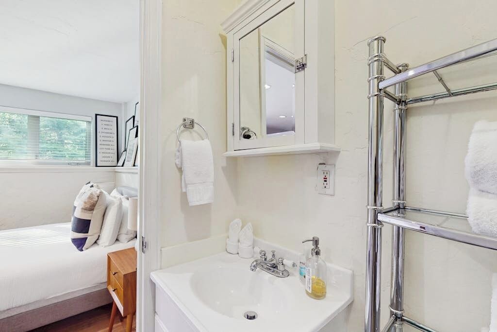 Photo of Bathroom in Edwards