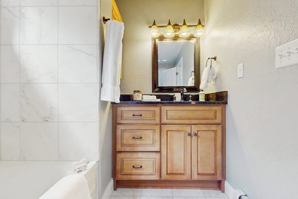Photo of Bathroom in Edwards