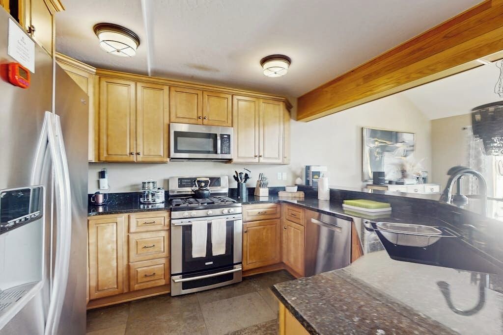 Photo of Kitchen in Edwards