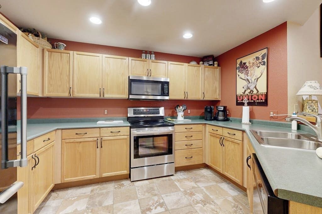 Photo of Kitchen in Edwards