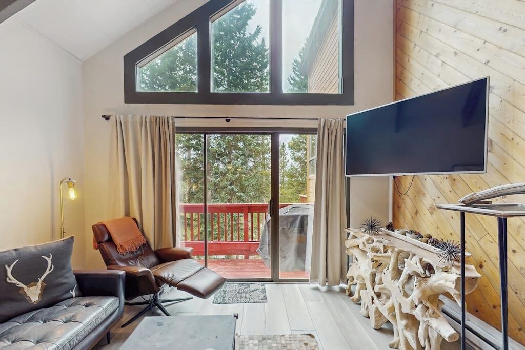 Photo of Livingroom in Baldy Mountain