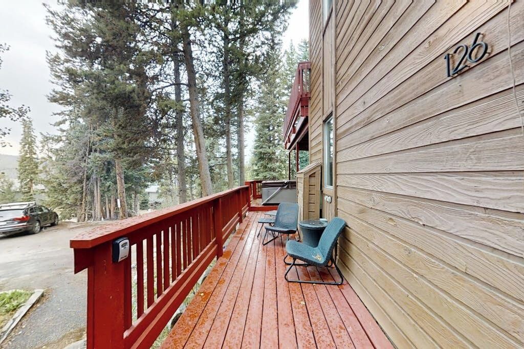 Photo of Patio Balcony in Baldy Mountain