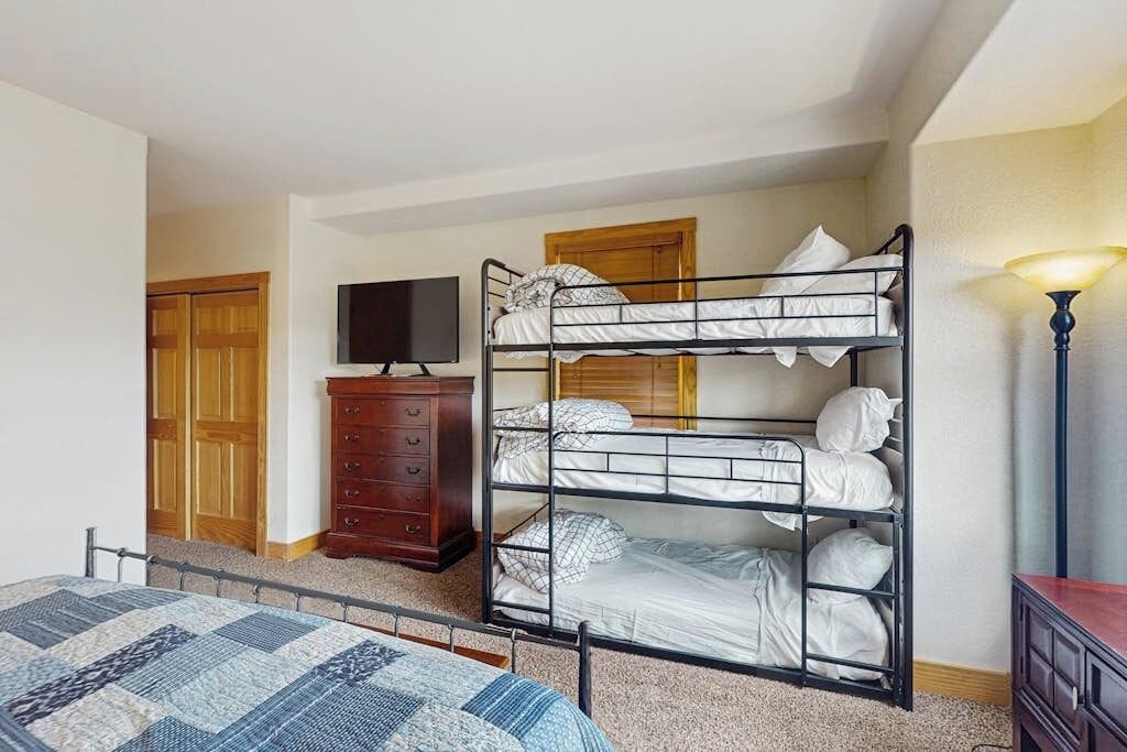 Photo of Bedroom in Grand Elk Ranch