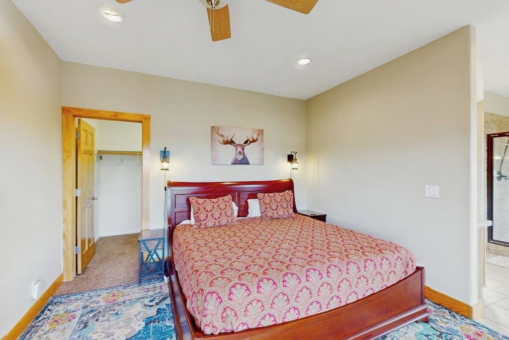 Photo of Bedroom in Grand Elk Ranch