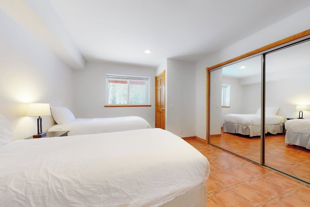 Photo of Bedroom in Valley of the Sun