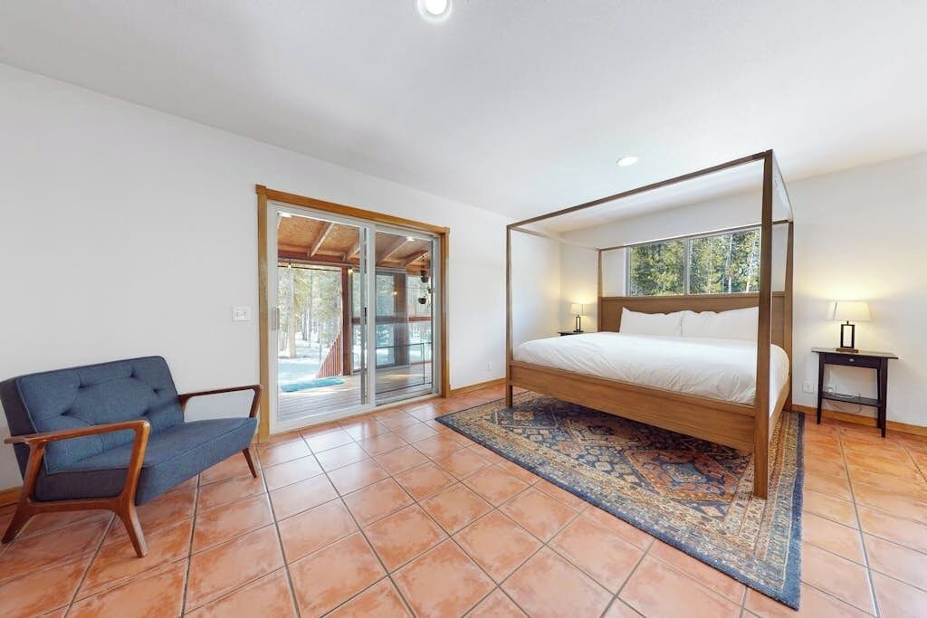 Photo of Bedroom in Valley of the Sun