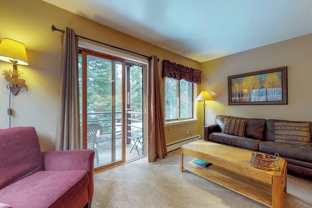 Photo of Livingroom in Four O'Clock