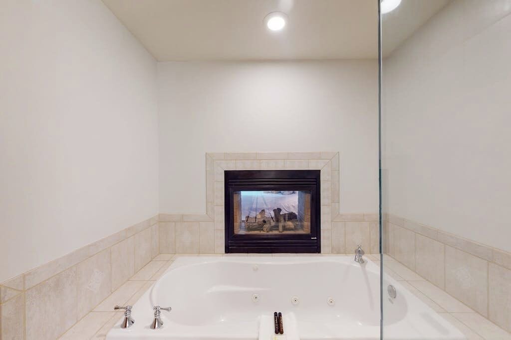 Photo of Bathroom in Edwards