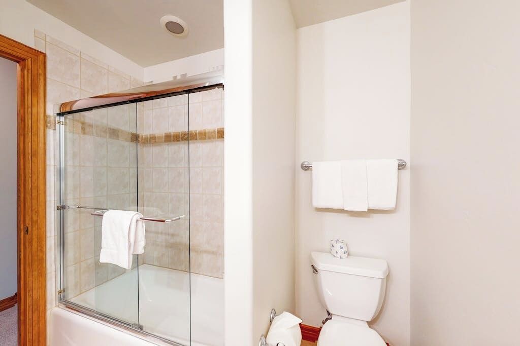 Photo of Bathroom in Edwards