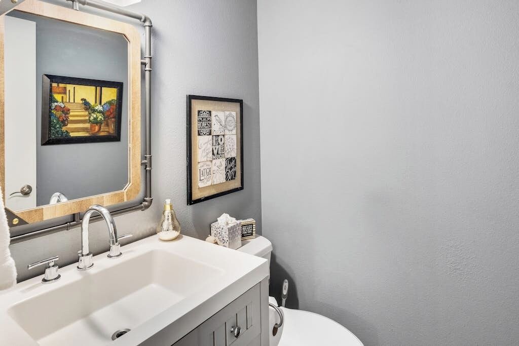 Photo of Bathroom in Edwards