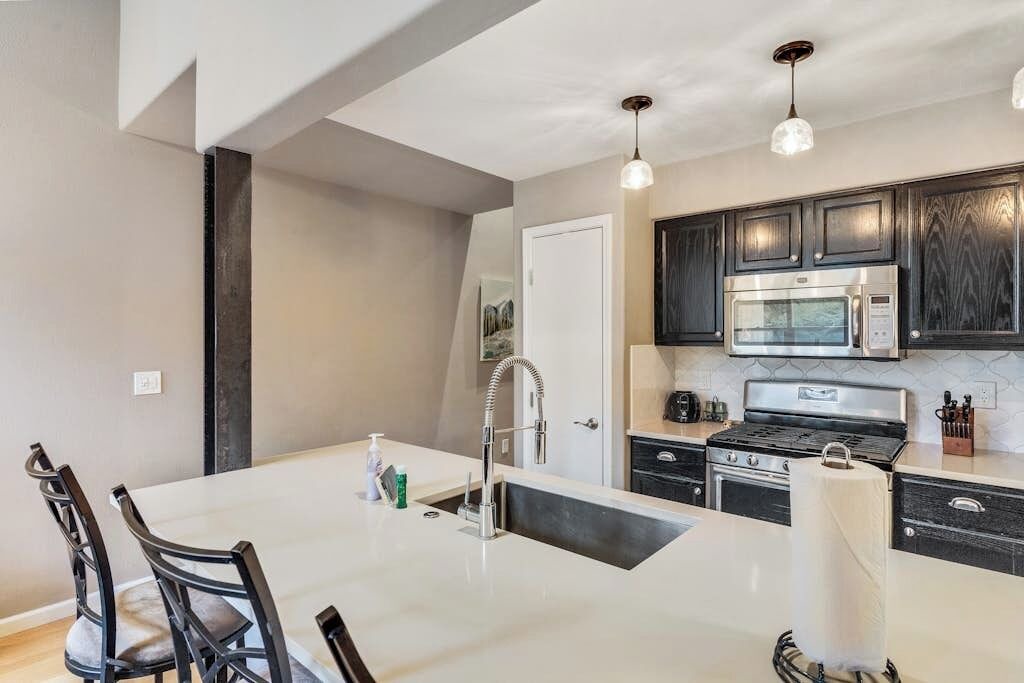 Photo of Kitchen in Edwards