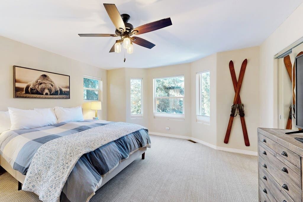 Photo of Bedroom in Edwards