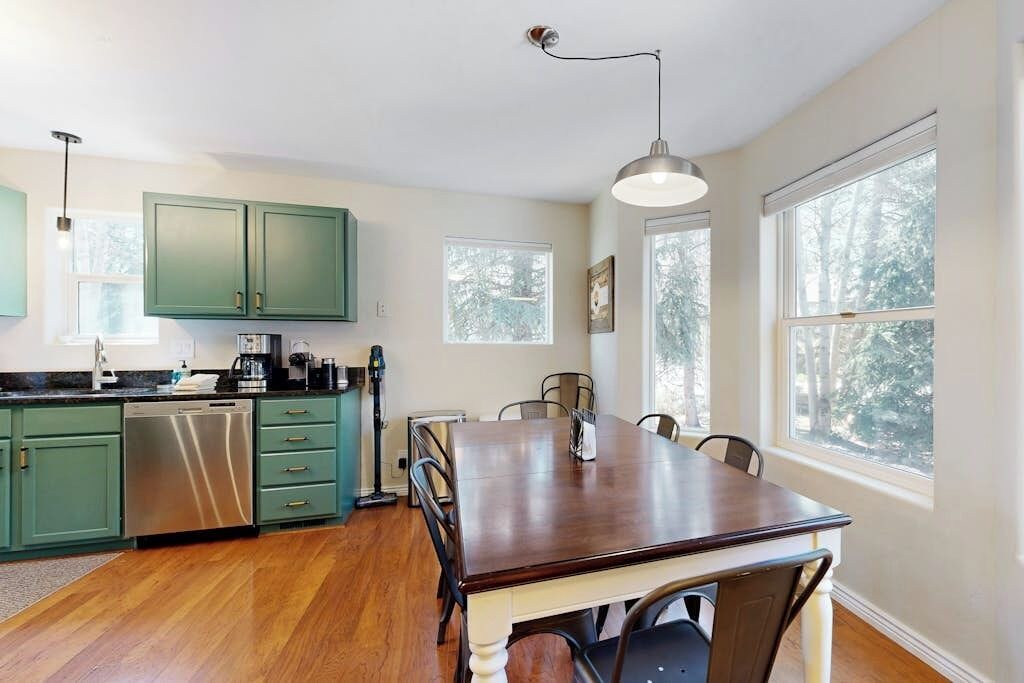 Photo of Kitchen in Edwards