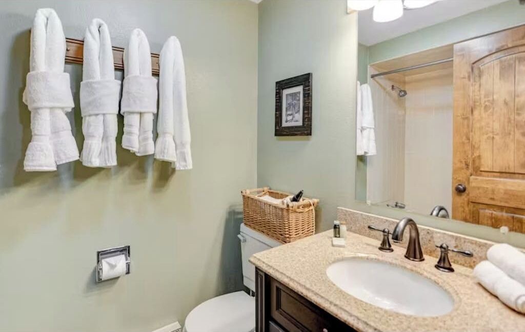 Photo of Bathroom in Intermountain