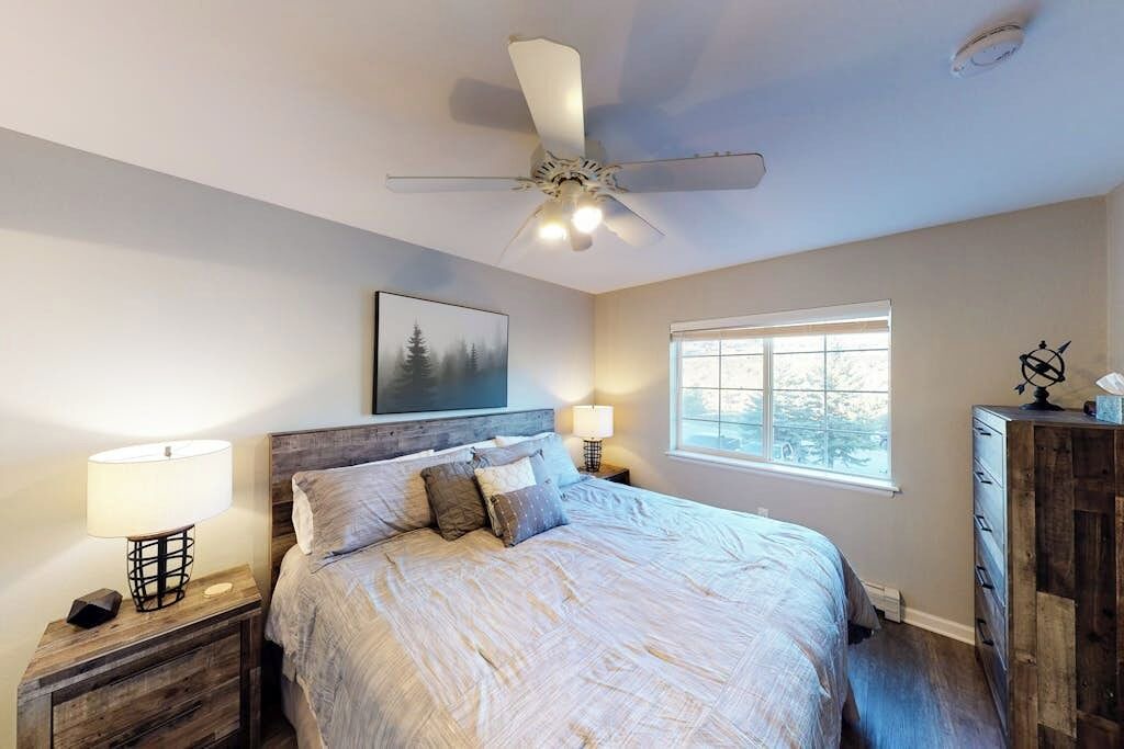 Photo of Bedroom in Edwards