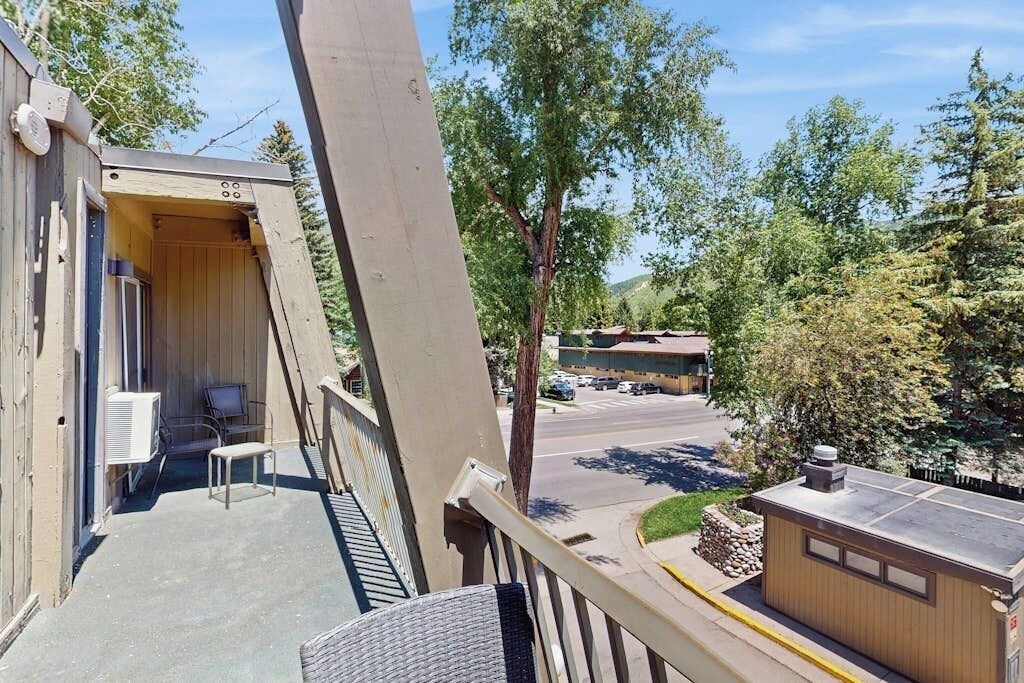 Photo of Outdoor in West End