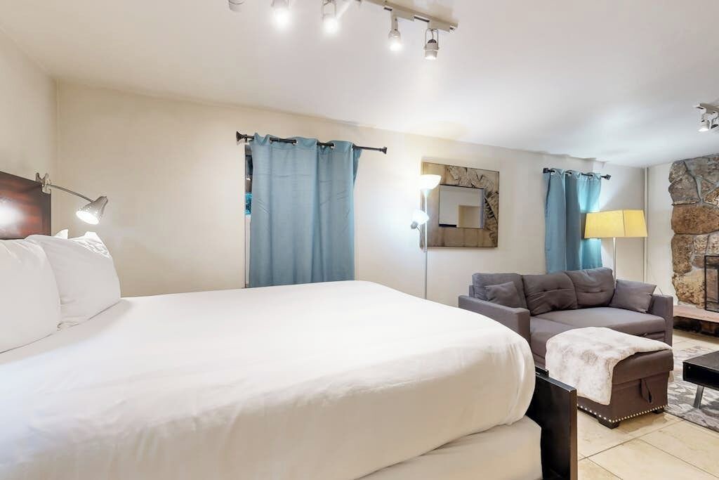 Photo of Bedroom in Intermountain