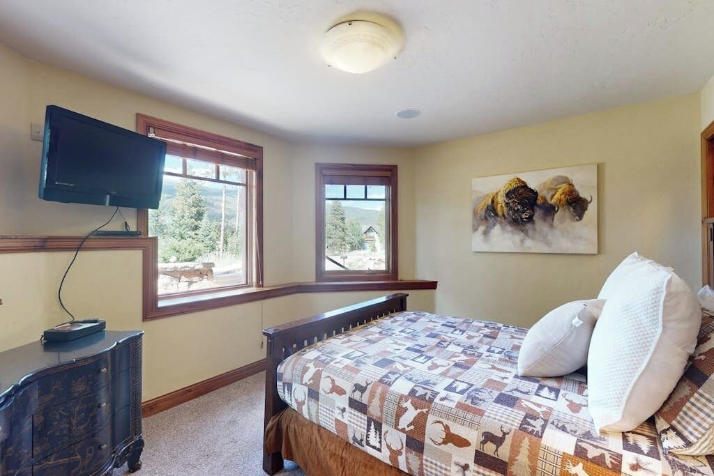 Photo of Bedroom in Keystone