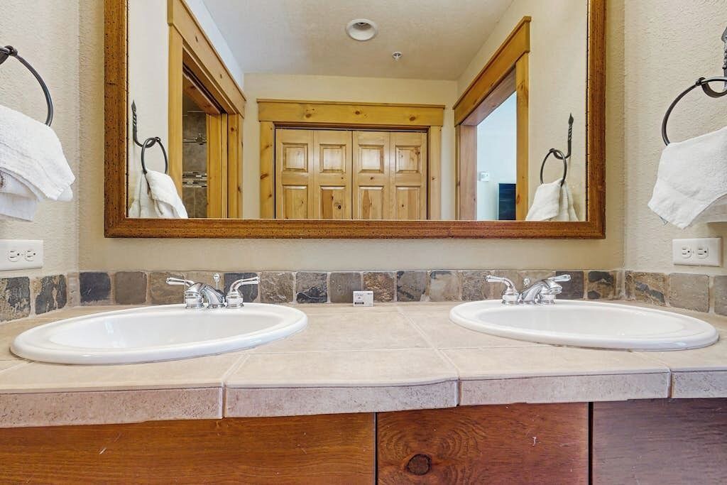 Photo of Bathroom in Keystone