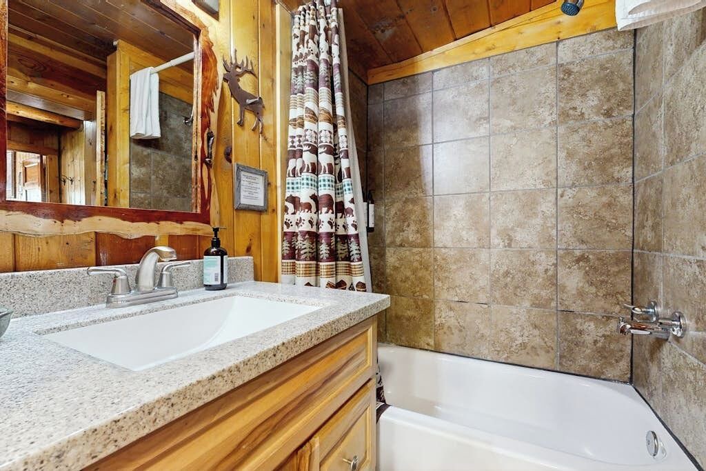 Photo of Bathroom in Bayfield