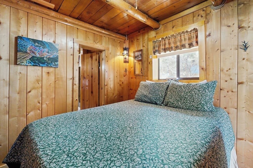 Photo of Bedroom in Bayfield