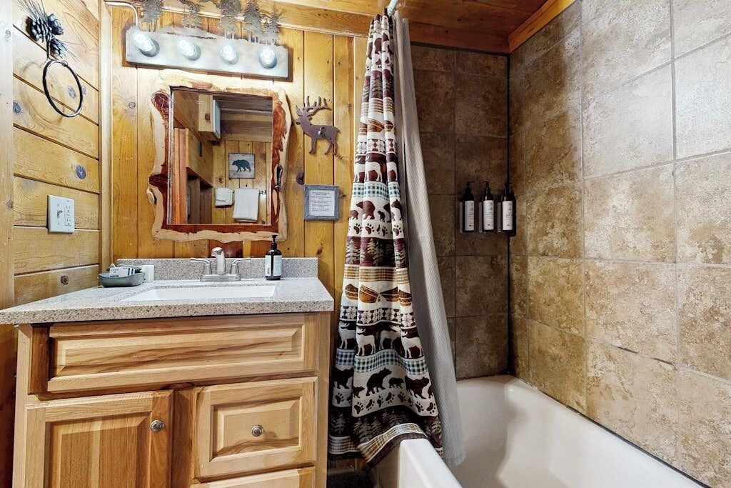 Photo of Bathroom in Bayfield