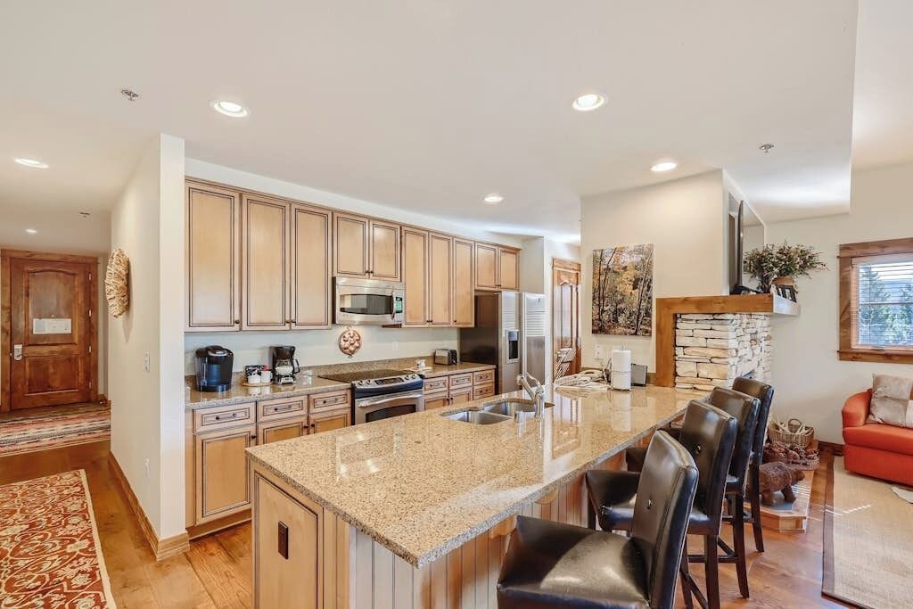 Photo of Kitchen in Four O'Clock