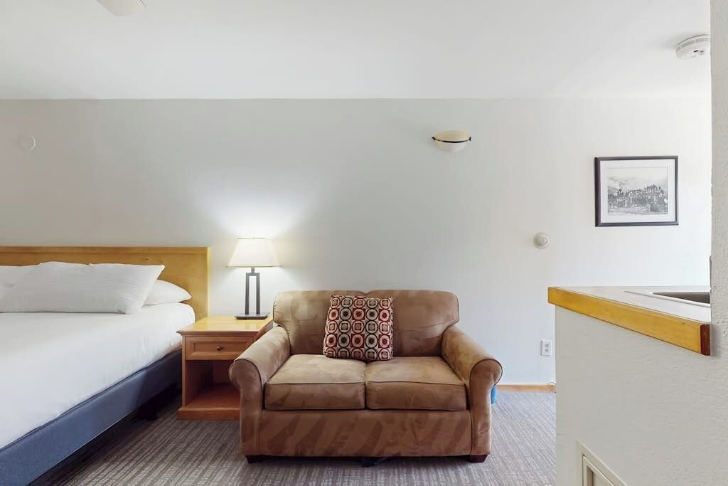 Photo of Bedroom in West End