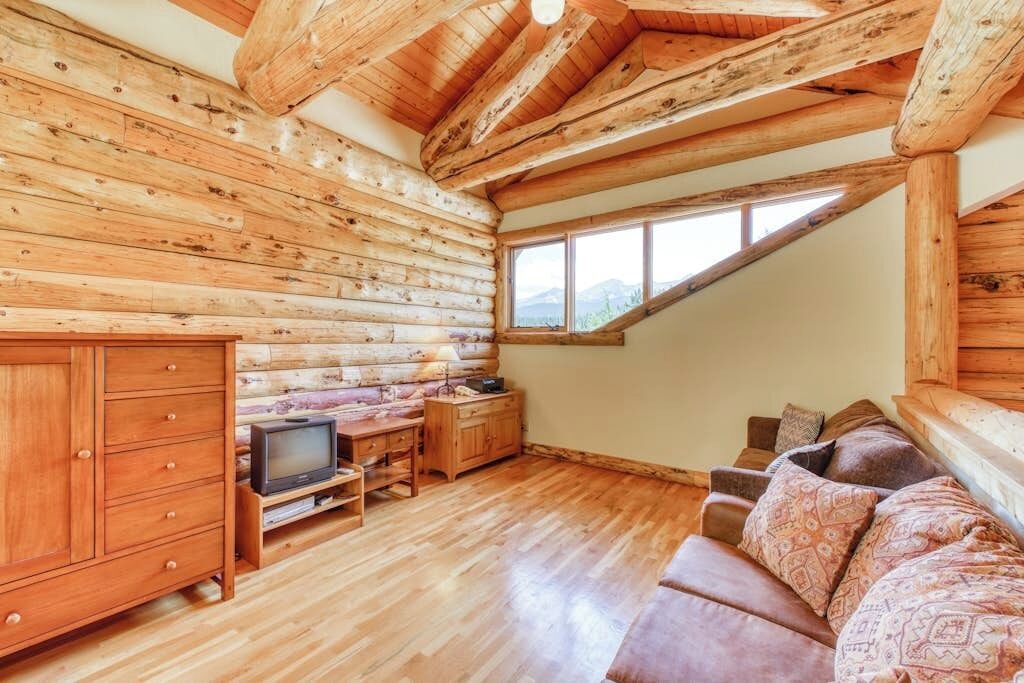 Photo of Livingroom in Baldy Mountain