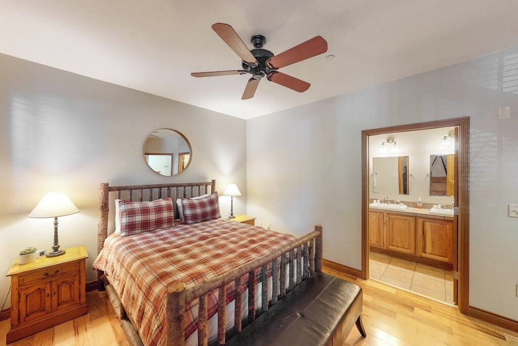 Photo of Bedroom in Willow Grove