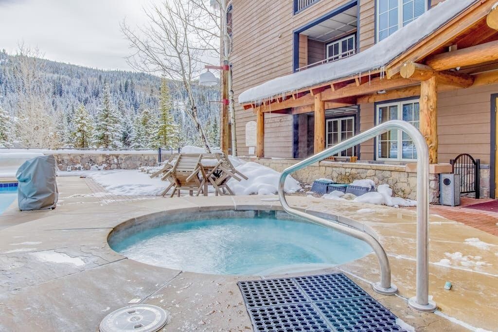 Photo of Outdoor in River Run