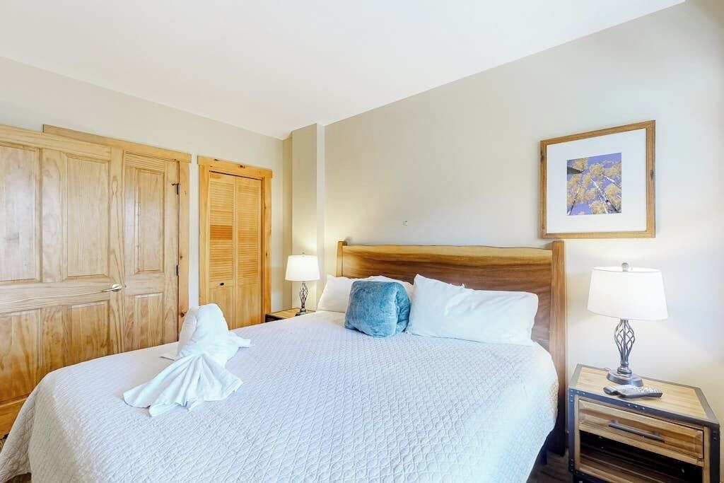 Photo of Bedroom in River Run
