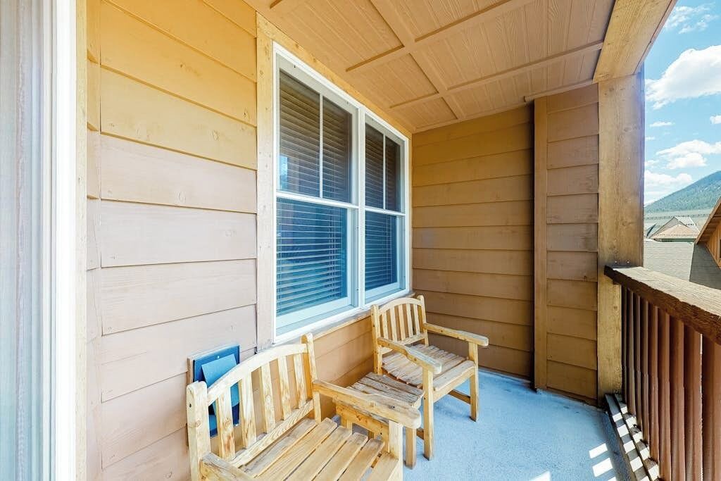 Photo of Outdoor in River Run