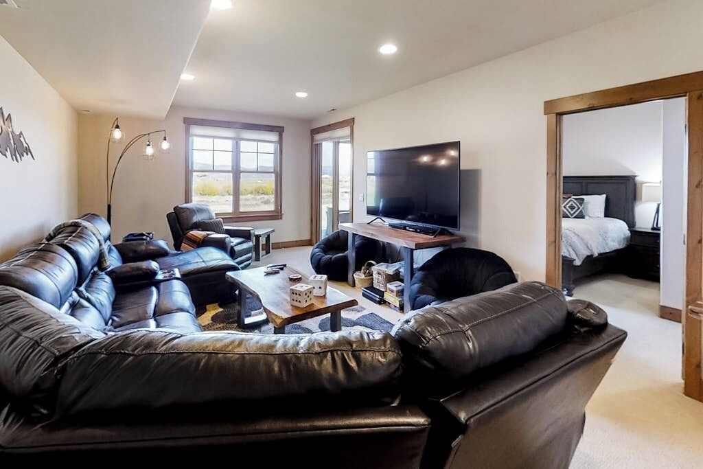 Photo of Bedroom in Grand Elk Ranch