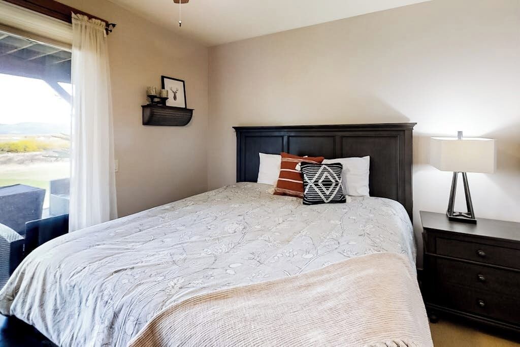 Photo of Bedroom in Grand Elk Ranch
