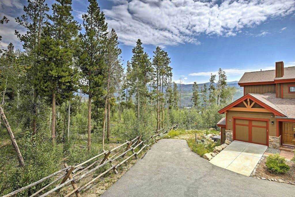 Photo of Outdoor in Bear Crossing