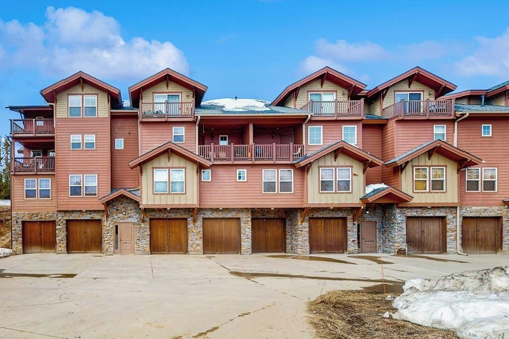 Photo of Outdoor in Fraser