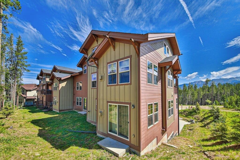 Photo of Outdoor in Fraser