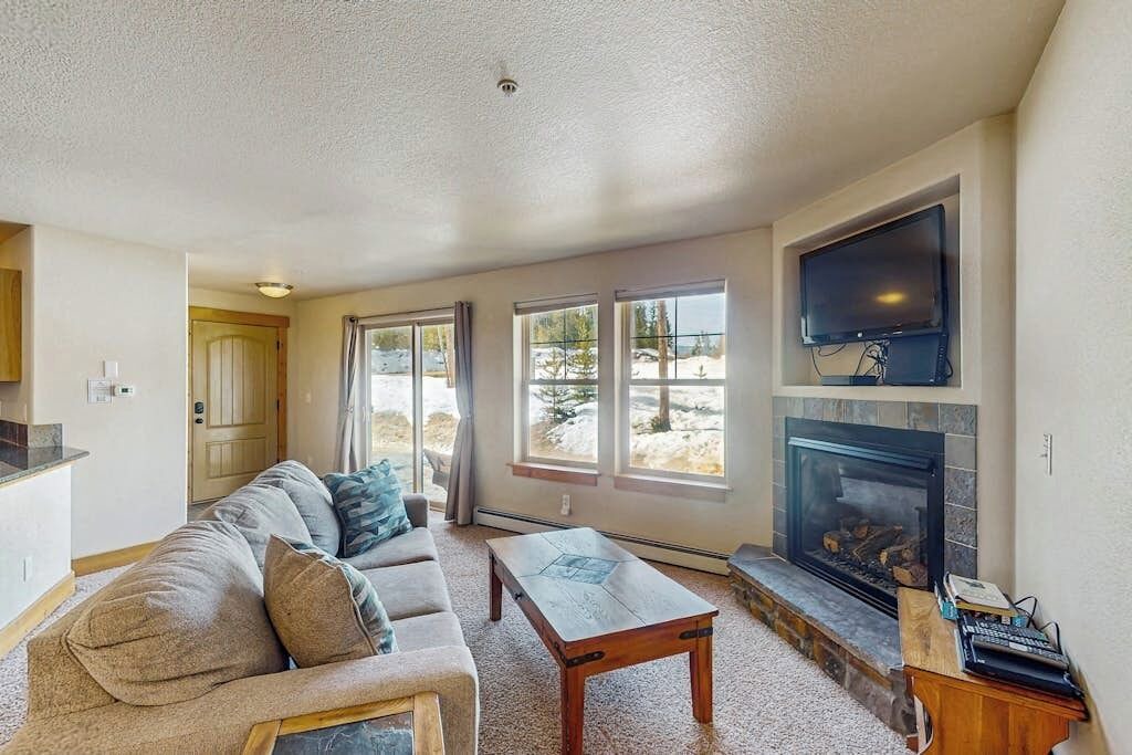 Photo of Livingroom in Fraser