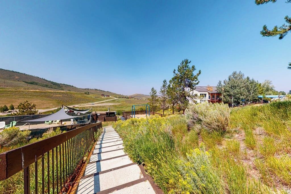 Photo of Outdoor in Silvercreek