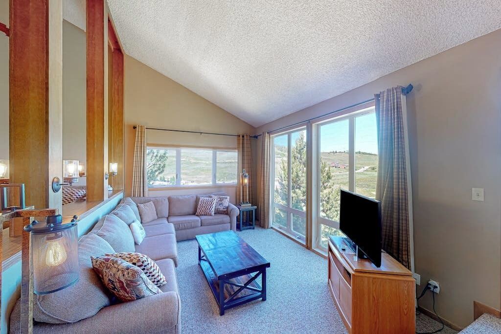 Photo of Livingroom in Silvercreek