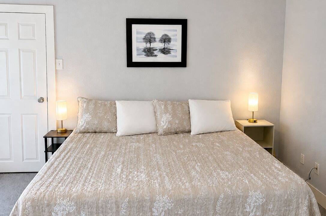 Photo of Bedroom in Northeast Kansas City