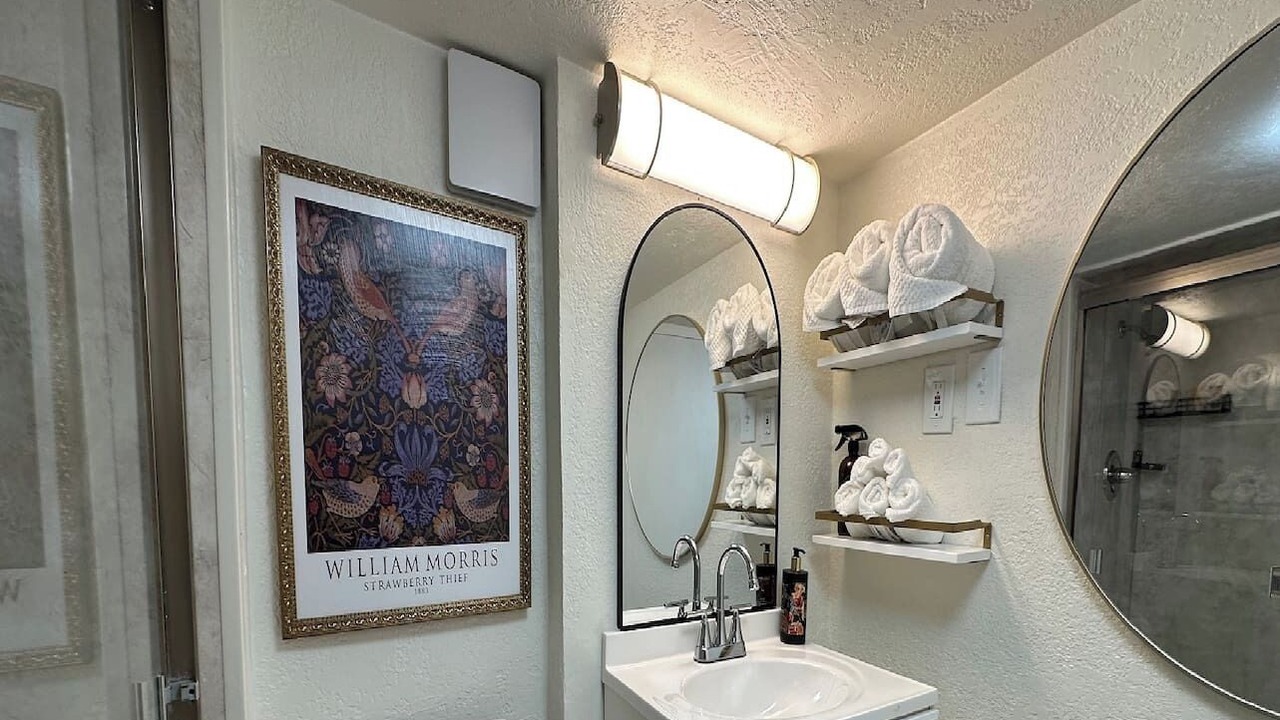 Photo of Bathroom in Green Mountain Falls