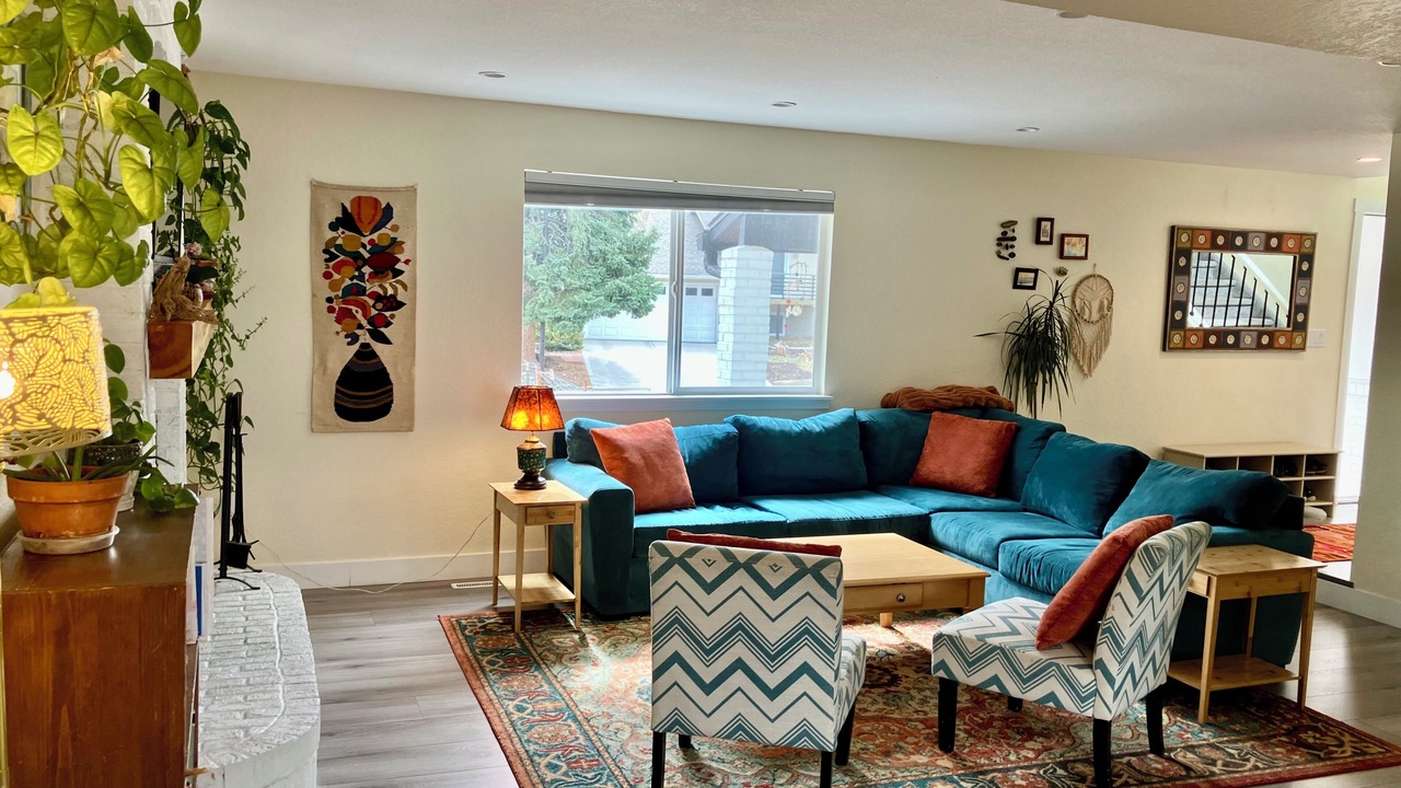 Photo of Livingroom in Lafayette